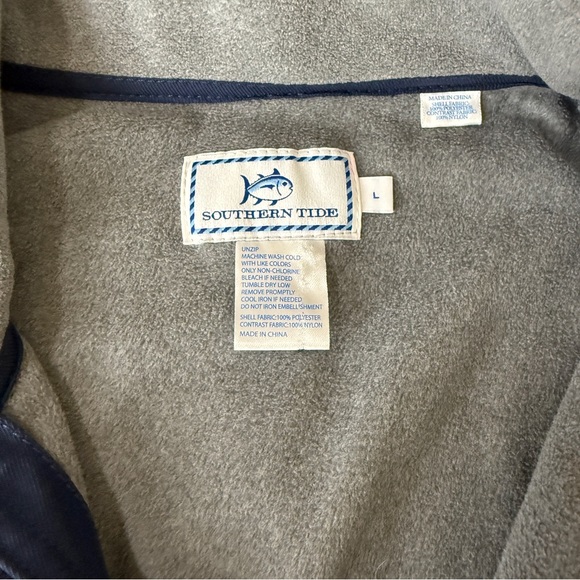 Southern Tide Men’s Fleece Vest | Size L - Picture 7 of 9